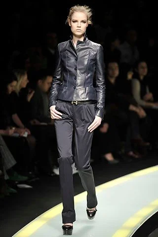 Look 3